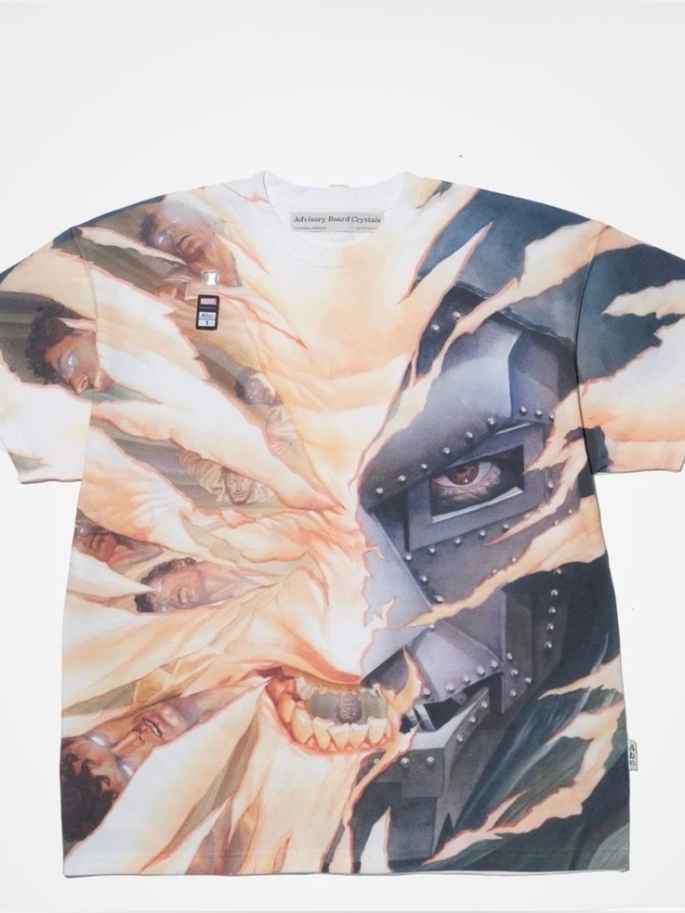 Advisory Board Crystals Marvel Universe tee shirt NWT
